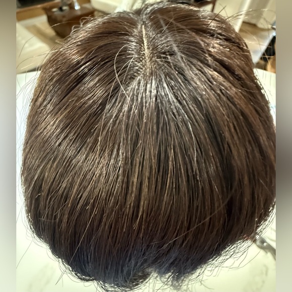 💯% 8-10” HUMAN Topper with Bangs, Dark Brown - Picture 5 of 8
